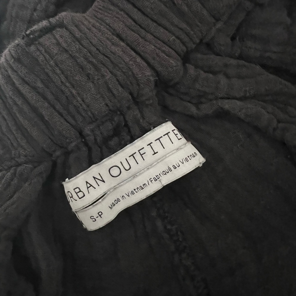 Super cute and comfy Parachute Pants from Urban